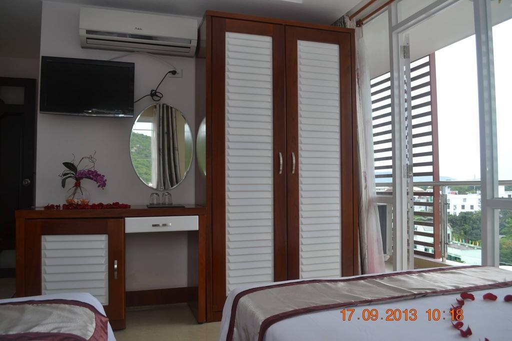Ngoc Hong Hotel Να Τρανγκ Δωμάτιο φωτογραφία